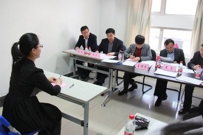 “沒(méi)錯(cuò)，電子廠招聘信息中求職者就該大膽問(wèn)結(jié)果。”